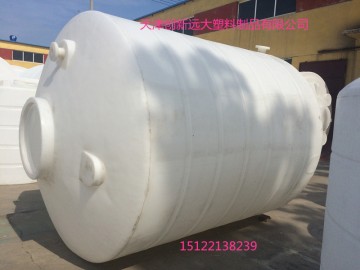 大量批發(fā)裝水容器 10噸PE水箱出廠價格